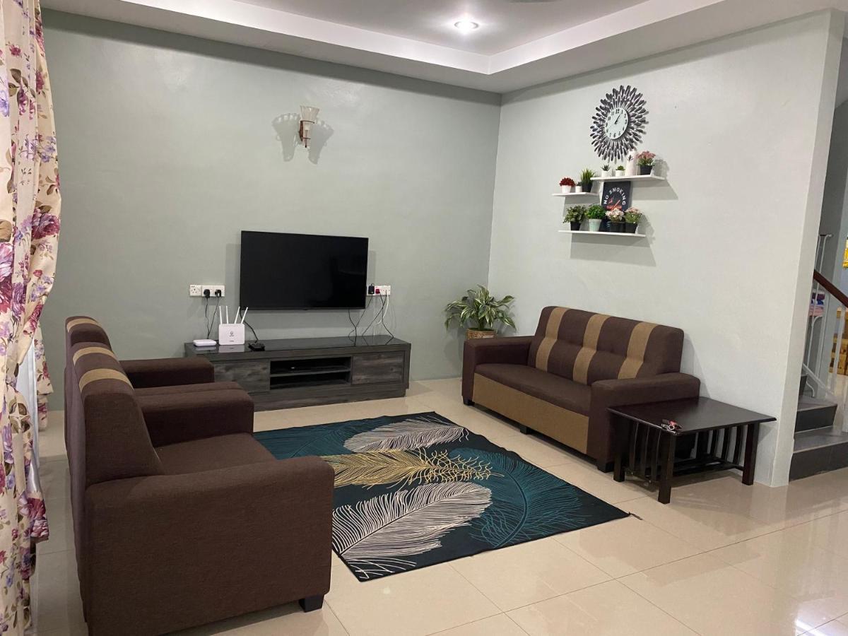 טאיפינג Makmur Homestay מראה חיצוני תמונה